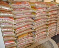 Riz blanc thaïlandais biologique 25% brisé, texture ferme, séché