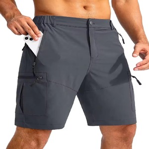 Short cargo léger pour hommes, short de travail en plein air pour hommes, voyage décontracté avec 5 poches zippées, logo personnalisé - Product Image 5