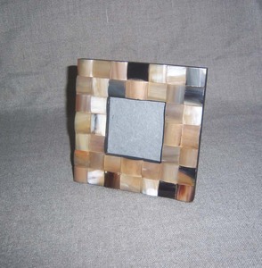 Cadres photo en bois écologiques faits sur mesure avec taille personnalisée pour la maison, fabriqués à la main en Inde - Product Image 3