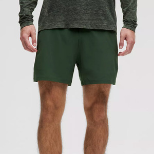 Pantalones cortos de entrenamiento de secado rápido de alta calidad para hombres Cómodo poliéster Nylon hecho Pakistán Venta al por mayor Bajo MOQ Servicio OEM sólido - Product Image 1