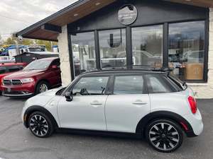 MINI Cooper S 2016 Usado en Buen Estado, Hatchback de 4 Puertas con Tracción Delantera - Product Image 6