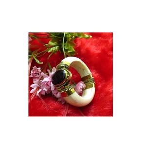 Brazalete de hueso Color marfil hecho a mano mejor pulido tamaño personalizado brazalete de hueso de alta calidad para damas brazalete de joyería - Product Image 2