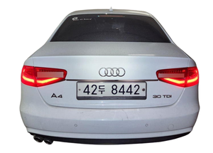 รถยนต์มือสองนำเข้าจากเกาหลี Audi A4 ปี 2015 รุ่นใหม่ A4 30TDI Dynamic สภาพดี ขายโดย 300auto Export - Product Image 2