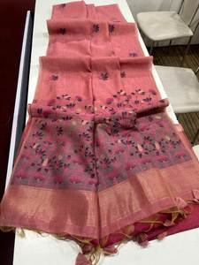 ผ้าจอร์เจียแบบนิ่มแบบพรีเมียมชุดอินเดียส่าหรี + เสื้อเบลาส์ใส่ได้ทุกวันงานปาร์ตี้พิเศษฉลองให้กับมรดกพิเศษนี้ - Product Image 2