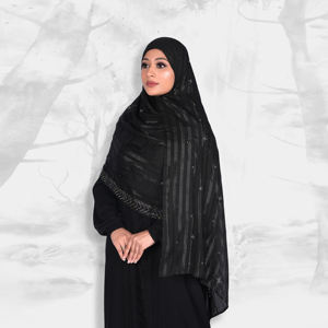 Hiyab de Chifón Suave con Diseño Sólido y Borde de Cristal Fino, Transpirable y Agradable al Tacto para una Moda Elegante y Modesta - Product Image 3