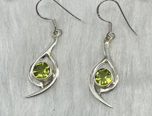 Pendientes de Plata con Peridoto, Joyería con Piedras Preciosas para Mujer |   Pendientes Elegantes y Brillantes - Product Image 2
