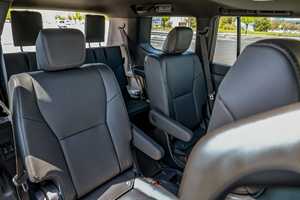 Hot <b>sale</b> 2024 Premium Automatic Gearbox Clean Title Accident Free with Low Mileage Affordable Price Ready for Shipment - Product Image 6