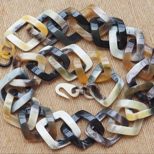 สร้อยคอเขาควายธรรมชาติพร้อมไข่มุกเพชรสไตล์ทางศาสนาคลาสสิกโซ่เชือกสำหรับงานเลี้ยงในโอกาสที่มีรูปแบบล็อคพู่ - Product Image 1