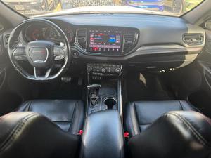 2023 D-o-d-g-e D-u-r-a-n-g-o R/T Premium AWD bajo kilometraje y precio asequible en stock listo para enviar - Product Image 5