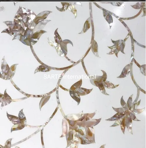 Revêtement de sol luxueux en nacre incrustée, écologique, à pose par clic, avec motifs artisanaux pour des intérieurs modernes et élégants - Product Image 3