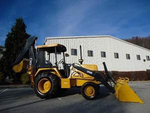 Chargeuse-pelleteuse John Deere 310D 4x4 - Product Image 6