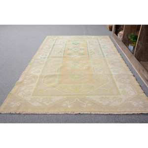 Alfombra turca Vintage, área grande, 3,8x6,6 pies, diseño de retazos verde Beige clásico, Material de lana, respaldo de látex para pasillo de dormitorio - Product Image 3