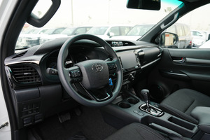 NUOVISSIMO TOYOTA HILUX (ADVENTURE) 2026 200Kw (299Cv) 0 km TRASMISSIONE AUTOMATICA - Product Image 5