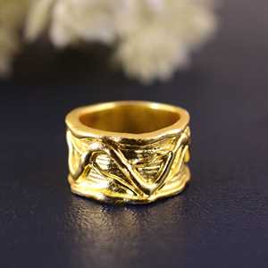 Nouvelle Bague Bohème Tendance Vague Ethnique en Laiton pour Femme, Plaqué Or 18 carats, Bijou Texturé en Spirale pour Vente en Gros/OEM/ODM - Product Image 1