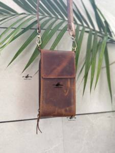 Nuevo diseño Sling Bag Full Grain Crunch bolso de cuero Gypsy Boho teléfono monedero Vintage hecho a mano estilo occidental Bolso multiusos bolsas - Product Image 5