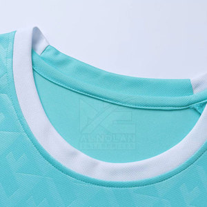 Servicio OEM, Uniforme de Entrenamiento de Fútbol de Manga Corta Transpirable, Color Personalizado, 100% Poliéster, Alta Calidad - Product Image 2