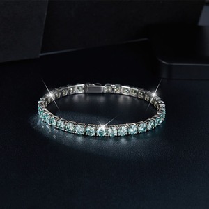 สร้อยข้อมือเทนนิสเพชรโมอิสที่มีคุณภาพดีทำด้วยมือเครื่องประดับที่หรูหราเหมาะสำหรับงานแต่งงานหรือวันครบรอบพร้อมจำหน่าย - Product Image 2