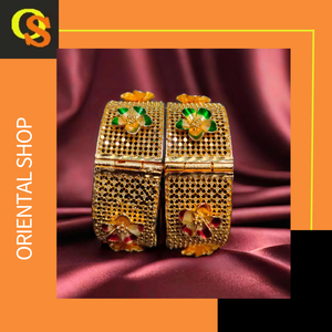 Ensemble de bracelets de conception indienne avec bracelets de style moderne plaqués or 22 carats pour femmes portant des bijoux par les exportateurs - Product Image 3