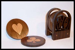 Fourniture directe d'usine Sous-verres en bois classiques élégants Finition polie Tapis en silicone pour tables à manger Approvisionnement dans le monde entier - Product Image 3