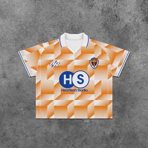 เสื้อฟุตบอลตาข่ายแบบกำหนดเองสำหรับผู้ชาย เสื้อฟุตบอลย้อนยุคระบายอากาศได้ดี เหมาะสำหรับทีมหรือสโมสร - Product Image 5