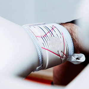 Gants de gardien de but de football en latex respirant avec protection des doigts dernière conception en cuir véritable - Product Image 5