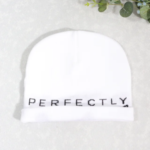 2024 bonnets unisexes personnalisés chapeau d'hiver tricoté de haute qualité avec lettrage vierge uni multicolore pour les voyages des hommes et des femmes - Product Image 6