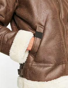 Chaqueta de piel de oveja para hombre, chaqueta de invierno transpirable con capucha desmontable de piel de zorro y mapache, chaqueta de piel de aviador - Product Image 4