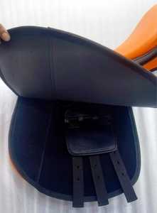 อานแข่งบาร์เรลออกแบบมาสำหรับการกระโดดสูงอย่างรวดเร็วอานม้าสังเคราะห์สีส้มและสีดำ - Product Image 5