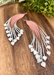 Pendientes de cuentas bohemias con flecos en cascada Andy de diseño turquesa, regalo de joyería único - Product Image 3