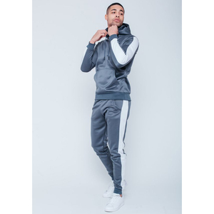 Conjunto de chándal personalizado de moda para hombre de alta calidad al por mayor 2025, chándal ligero cómodo de la mejor calidad para Unisex - Product Image 1