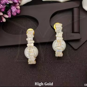 Boucles d'oreilles élégantes en pierres pleines en or pour femmes et occasions festives - Product Image 1