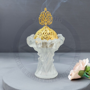 Brûleur d'encens en métal 100 % naturel, design arabe, diffuseur de parfum sur pied, écologique et luxueux pour la décoration de l'Aïd - Product Image 4