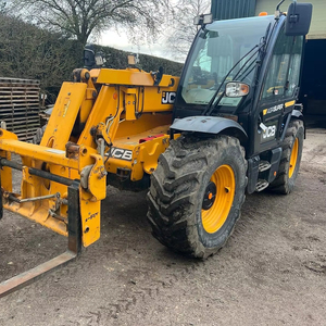 Equipo Agrícola Profesional Usado 542 70 Agri Xtra Diseñado para Ofrecer Potencia, Precisión y Rendimiento Duradero a Precio Económico - Product Image 1