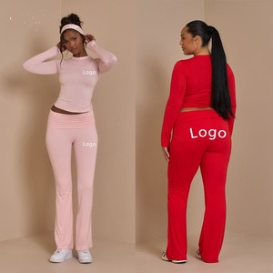 Conjunto de chándal informal de 2 piezas para mujer, chaqueta de manga larga personalizada con cremallera y pantalones de chándal, mallas acampanadas plegables y banda para el cabello - Product Image 2