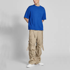 Venta al por mayor de camisetas con hombros descubiertos para hombres Color único Embalaje personalizado 100% Material de algodón - Product Image 6