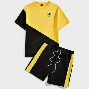 Conjunto de ropa deportiva personalizada para hombre al por mayor, camiseta transpirable y pantalones cortos informales de verano disponibles en colores personalizados - Product Image 1