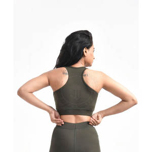 Camiseta Deportiva Ligera y Transpirable con Espalda Corta y Logotipo Frontal para Ejercicio en el Gimnasio y Estilo de Vida Activo para Mujer - Product Image 3