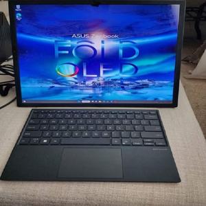 Laptop con Pantalla Táctil OL-ED de 17 Pulgadas, Nuevo y en Oferta - Product Image 2