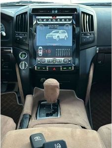 Oferta con Descuento: Toyota Land Cruiser 2010 Usada con Bajo Kilometraje - Product Image 5