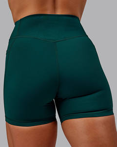 Vente en gros de shorts et soutiens-gorge en mousse foncée avec logo personnalisé ensembles pour femmes ensemble de 2 pièces pour l'entraînement de gymnastique à séchage rapide et respirant ensemble pour plage et été pour femmes - Product Image 5