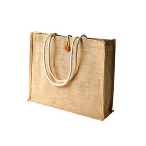 Sac de plage en toile de jute de conception personnalisée avec poignées en coton doux parfaitement cousu et écologique pour les voyages - Product Image 2