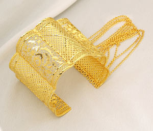 Refined Gold Filigree Cuff with Wave Patterns <b>Kada</b> - Product Image 1