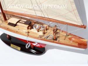 Gia Nhien Fabricant Approuvé Conception Personnalisée quantité minimale de commande Basse RANGER PEINT Maquette de Bateau à Voile en Bois - Product Image 5