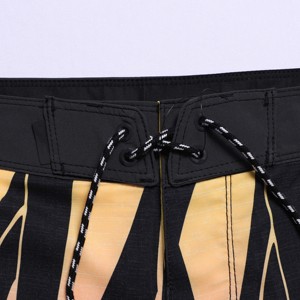 Pantalones cortos de tela elástica de 4 vías con diseño personalizado para hombre, estilo informal con patrón sólido ecológico al por mayor - Product Image 2