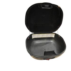 Pour GIVI Top Case Arrière ABS 39 Litres avec Plaque et Porte-Bagages, Sacoches de Moto, Sac à Dos pour Yamaha XSR 700 2016-2021 - Product Image 5