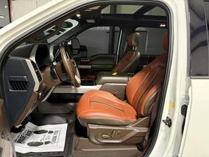 FORD F250 CREW CAB KING RANCH ULTIMATE 2022, Volante a la Izquierda, Interior Oscuro, Motor 6.7L POWERSTROKE FX4 4X4, Envío Gratis - Product Image 3