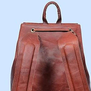 Sac à dos en cuir de vachette fait main pour hommes avec doublure en cuir véritable au design personnalisé fermeture à glissière-étanche - Product Image 6