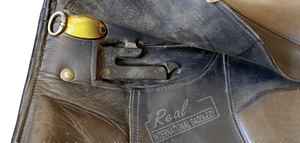 Selle anglaise de haute qualité pour chevaux de dressage en cuir véritable anti-dérapant et respirant prêt pour l'exportation en vrac - Product Image 2