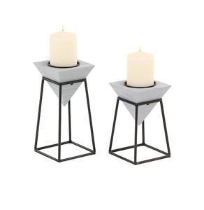 Ensemble de deux bougeoirs en fer bougeoirs de taille et de forme personnalisées pour l'utilisation de la décoration de mariage et d'événements - Product Image 1