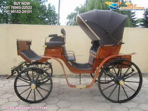 Limusina turística Elegante carruaje de caballos blanco Royal Limousine Carruaje de caballos con asiento triple Vis-A-Vis Limousine Carriage - Product Image 3